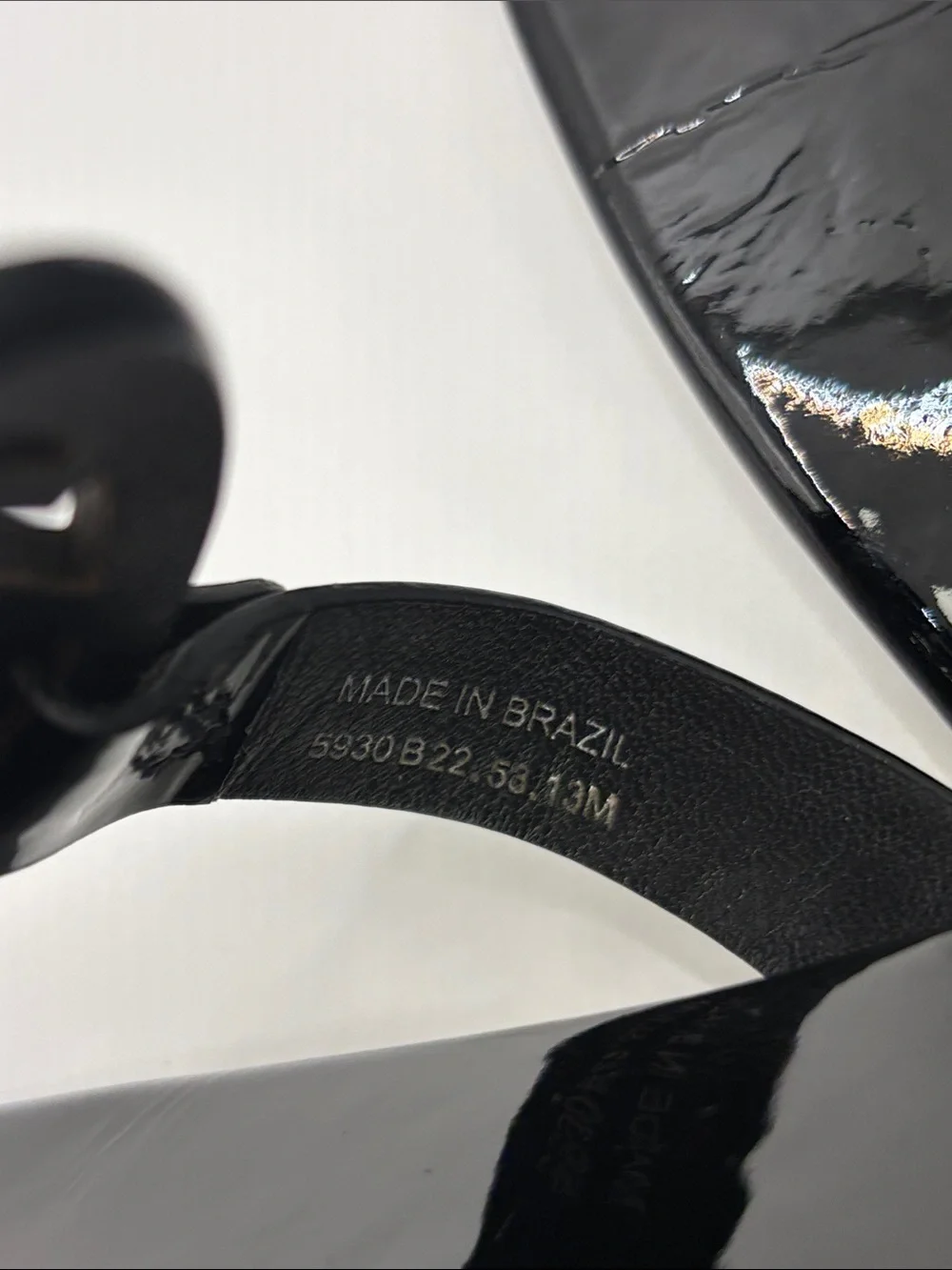 Tory Burch Miller Black Patent Logo Thong Sandals